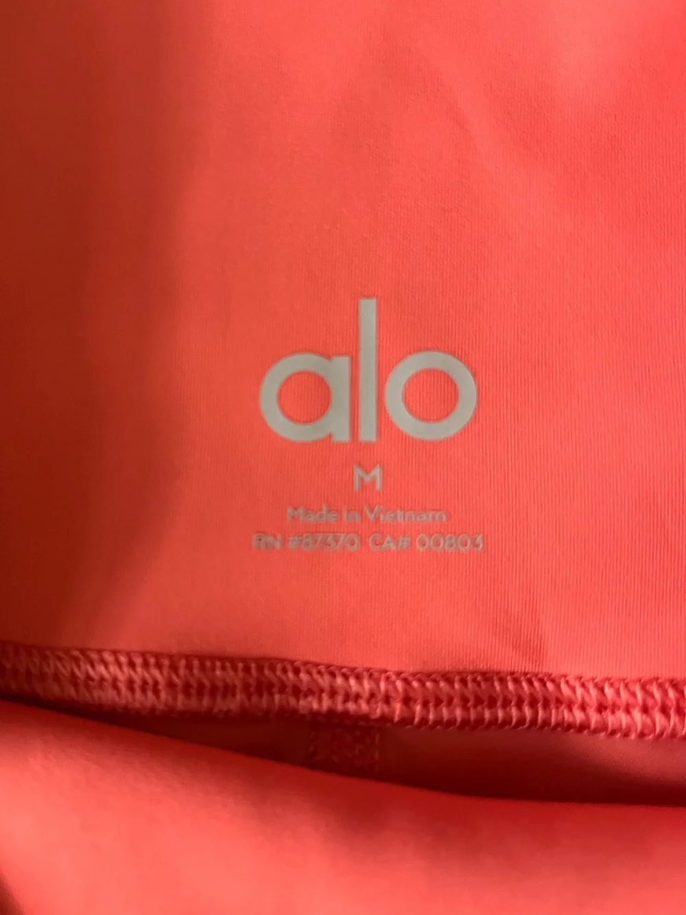 Alo Airlift Biker Shorts 3.5” coral pink